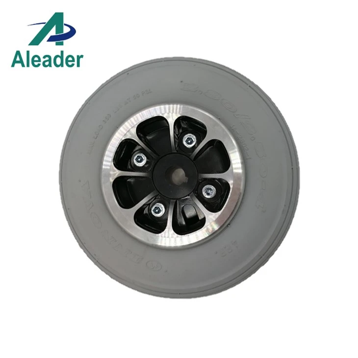 9 Inch Mobility Scooter Wheels Cheng Shin Tire